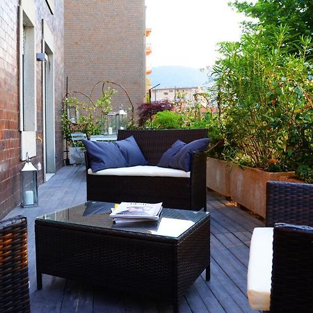 Rezzonico Suites - By Myhomeincomo Bagian luar foto
