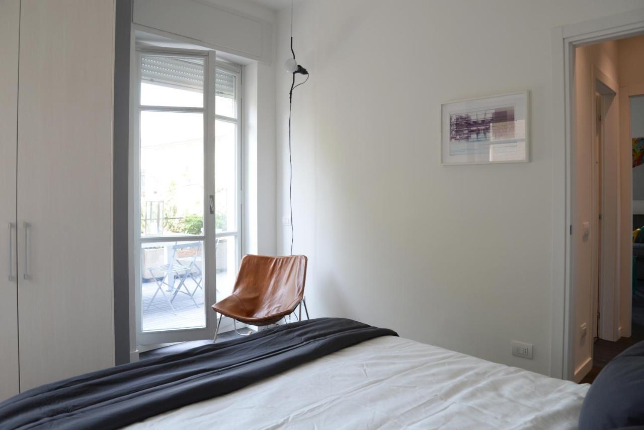 Rezzonico Suites - By Myhomeincomo Bagian luar foto