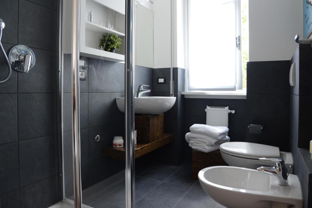 Rezzonico Suites - By Myhomeincomo Bagian luar foto