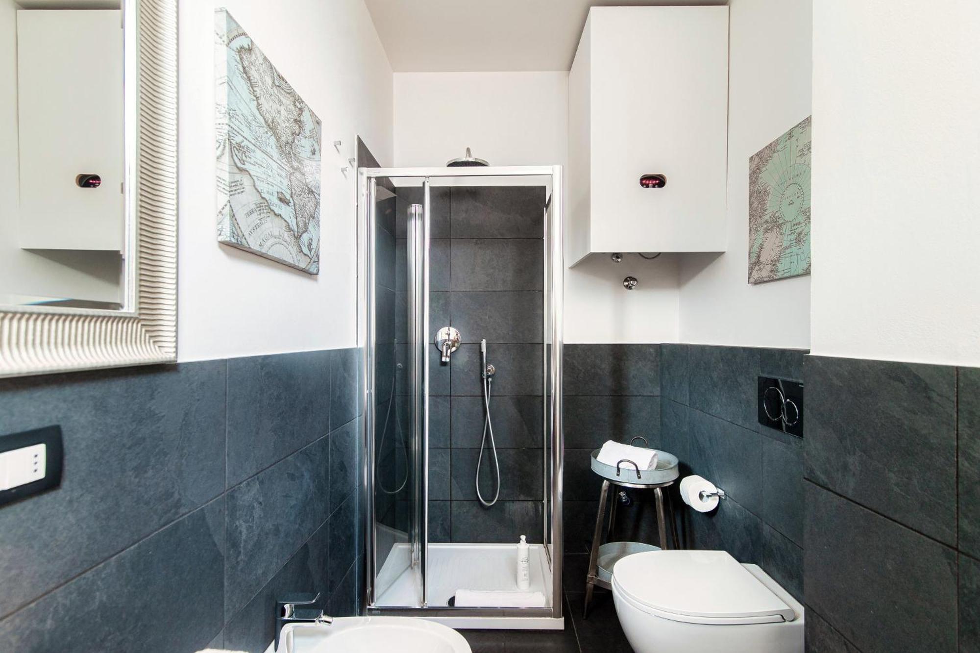 Rezzonico Suites - By Myhomeincomo Bagian luar foto